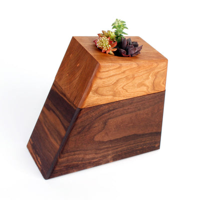 The Living Urn Planter™ - Heaven Bound