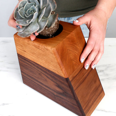 The Living Urn Planter™ - Heaven Bound